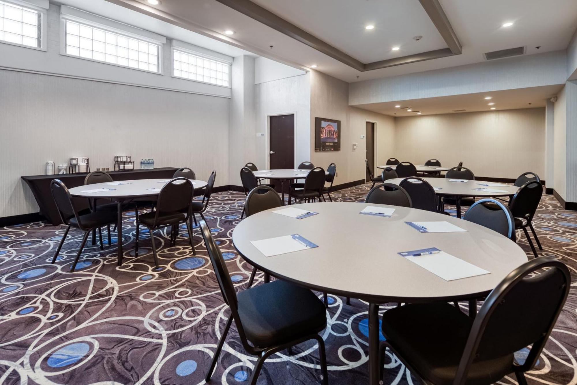 Holiday Inn Express - Kansas City Downtown By Ihg Exterior foto